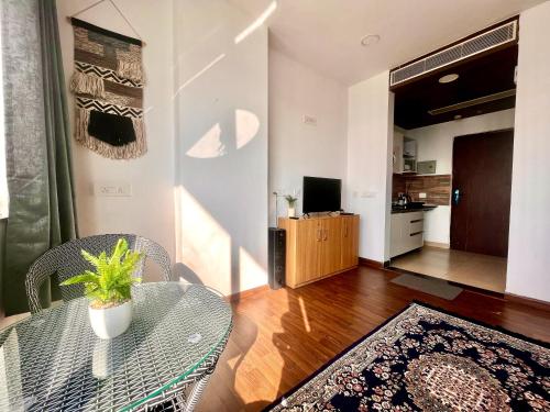 Gallery image of Panoramic City Views Chapter 2 -15th Floor Studio Apartment in Jāmb