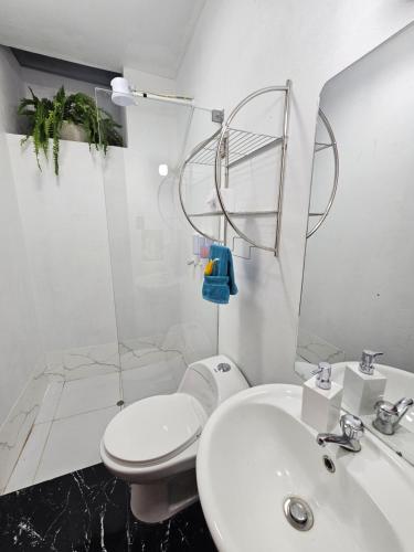 Koupelna v ubytování PIERO HOUSE - La Merced