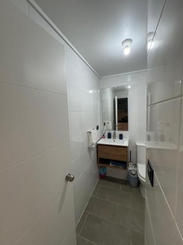 Ένα μπάνιο στο Icono studio