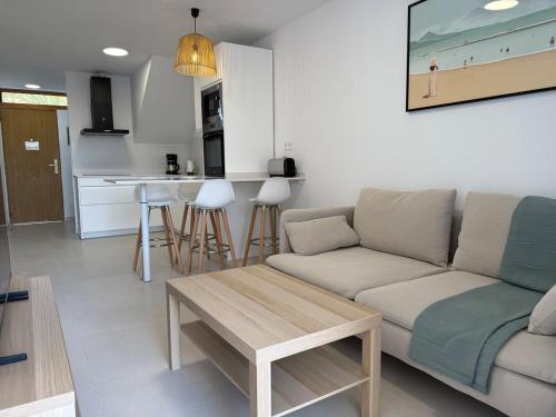 Brisas 27, Stay in Gran Canaria