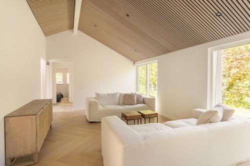 Χώρος καθιστικού στο Newly built luxury summer house