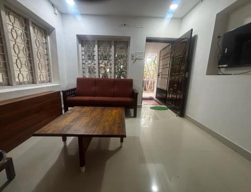 Μια τηλεόραση ή/και κέντρο ψυχαγωγίας στο Social Backpacker Hostel , Little Mount, Chennai