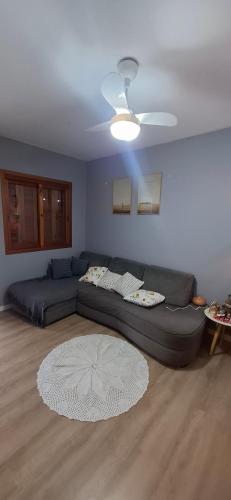 Afbeelding uit fotogalerij van Casa aconchegante com piscina em Nova Tramandai, até 6 hospédes, não aceitamos pets in Tramandaí