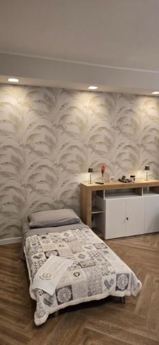 Ένα ή περισσότερα κρεβάτια σε δωμάτιο στο Re Carlo - Appartamento Filomena