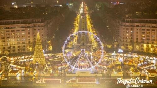 Uma vista aérea de Spa Apartment With Sauna 3 Bedrooms Center Bucharest