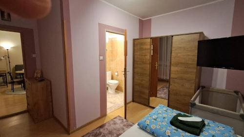 Ένα μπάνιο στο Przy Zamku