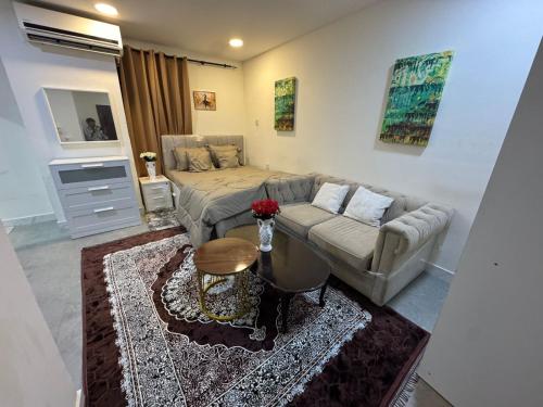 Χώρος καθιστικού στο Four Star Royel Real Estate And Hotel Management LLC