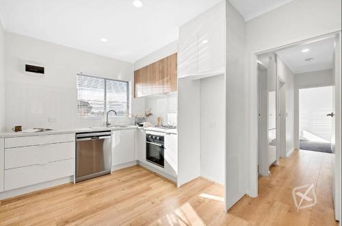 Foto dalla galleria di Anzac Highway Getaway Apartment in Plympton a Plympton