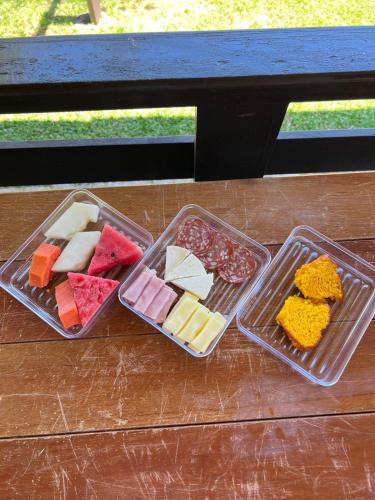 Φαγητό σε αυτό το σαλέ ή κάπου εκεί κοντά