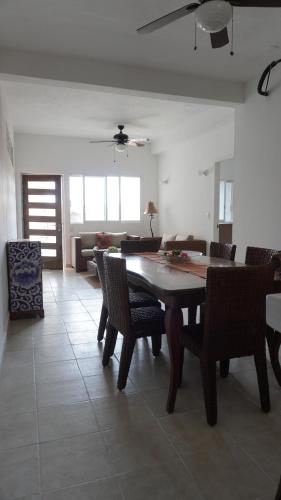 Φωτογραφία από το άλμπουμ του Condominio La Parota στο Ακαπούλκο