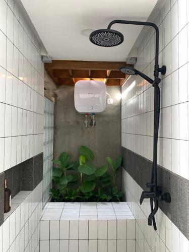 Ένα μπάνιο στο Alena Villa Private Pool