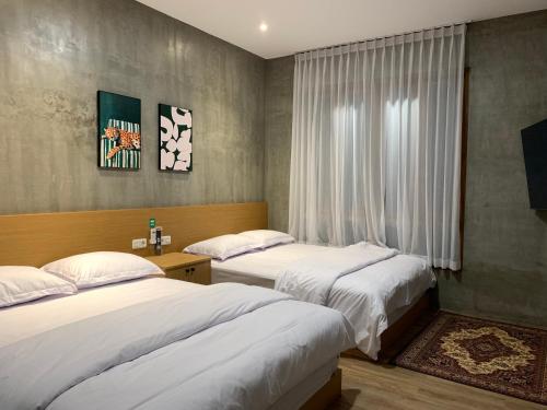 Ένα ή περισσότερα κρεβάτια σε δωμάτιο στο Alena Villa Private Pool