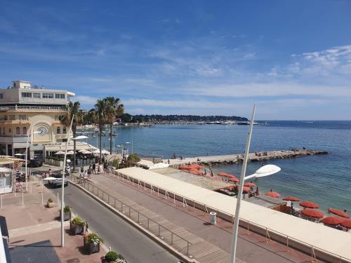 T2 Le COLOMBIER