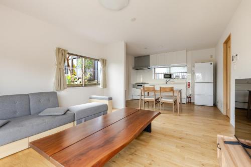 Η κουζίνα ή μικρή κουζίνα στο Leaf and Light Dazaifu