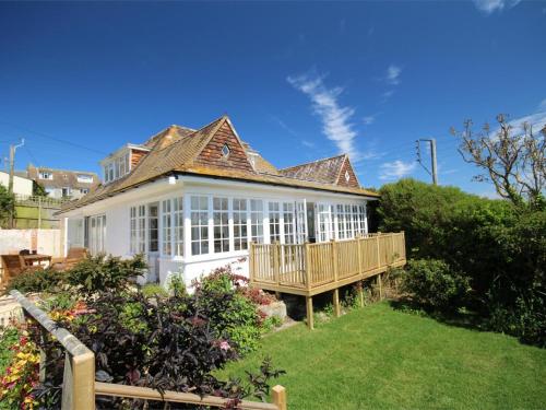 Φωτογραφία από το άλμπουμ του 4 Bed in West Bay DC083 σε West Bay