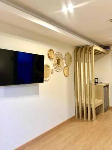 Μια τηλεόραση ή/και κέντρο ψυχαγωγίας στο โรงแรมเดอะไนน์ พรีเมียร์