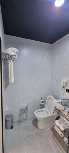 Ένα μπάνιο στο Noble Samarkand