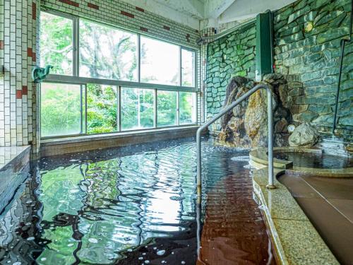 Πισίνα στο ή κοντά στο Kameyama Onsen Hotel - Vacation STAY 58052v