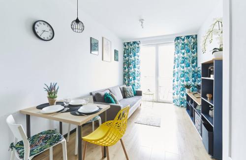 Apartament Pileckiego Nowy Dwór Mazowiecki Airport Modlin 24 H