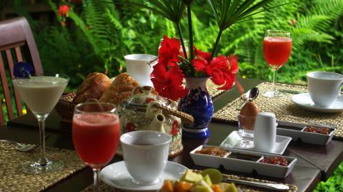 Mad på resortet eller i nærheden