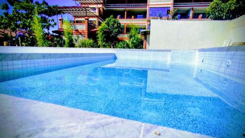 Bazén v ubytování Kusi Hotel Kakamega nebo v jeho okolí