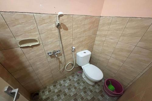 O baie la OYO 95050 Penginapan Sekarsari Syariah