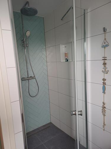 Et badeværelse på Het rode Boothuis