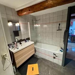 Appartement calme à Valmy, accès vieux Lyon 5mn