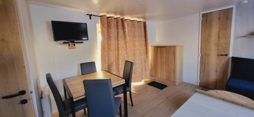 Les mobilhomes helvétiques 4 étoiles Mar Estang Canet en Roussillon
