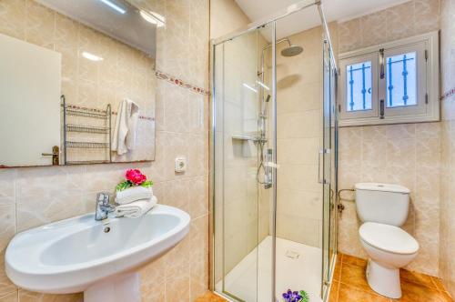 Et badeværelse på Ideal Property Mallorca - Son Duri
