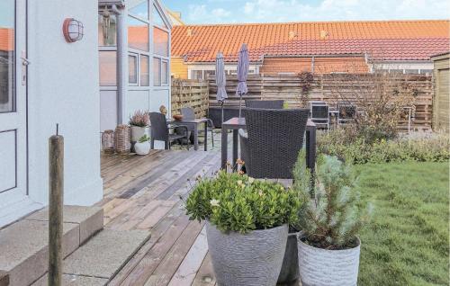 Κήπος έξω από το Nice Home In Thyholm With Wifi