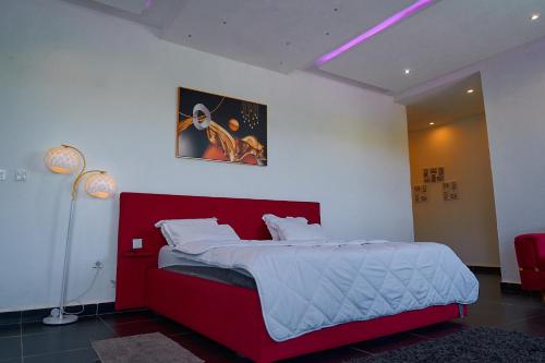 Ένα ή περισσότερα κρεβάτια σε δωμάτιο στο La FAHNIENTE