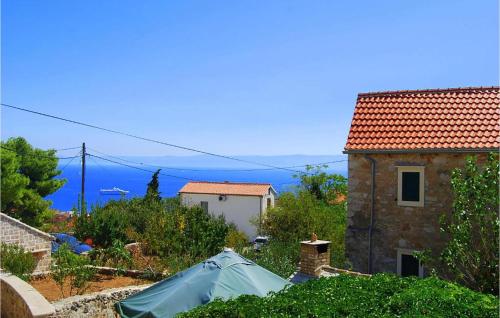 Amazing Apartment In Bol With Wifi