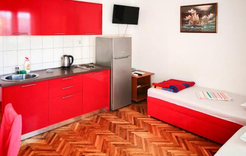 Amazing Apartment In Vodice With Wifi