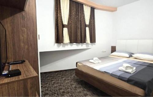 Cozy Apartment In Vodice With Wifi