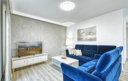 Χώρος καθιστικού στο Lovely Home In Wurster Nordseeküste With Sauna