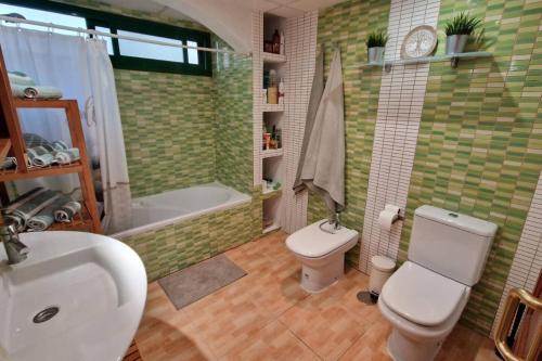 Koupelna v ubytování Lukite House