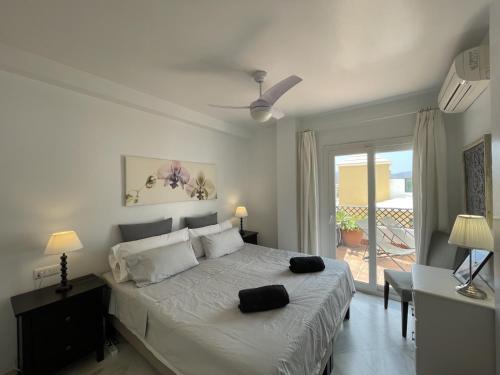 Miramar Nerja - Apartment near Burriana beach with pool