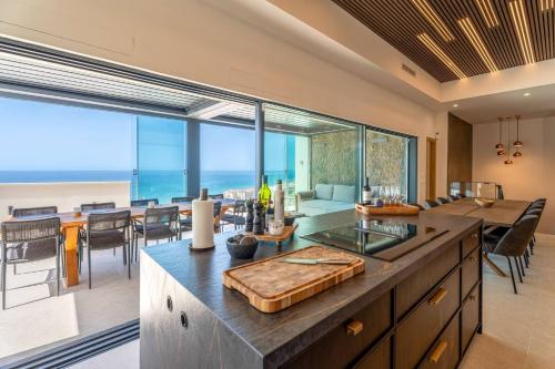 Luxury House Mirador Calaceite Torrox Costa, with Private Pool Jacuzzi and Wellness