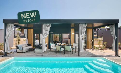 Bazén v ubytování Aminess Style Camping Atea Glamping & Holiday Homes nebo v jeho okolí