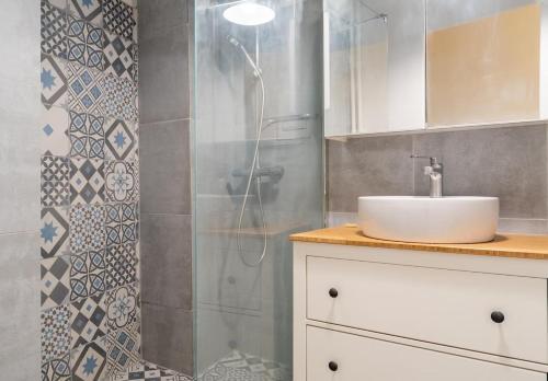 Appartement au cœur du 16e, proche Tour Eiffel
