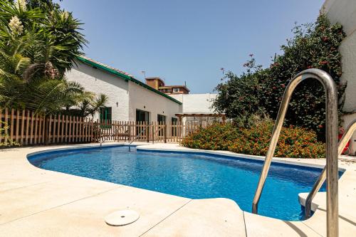 Las Palmeras Garden Suites