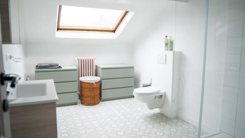 Ένα μπάνιο στο Nomad Home - Bronckart 10