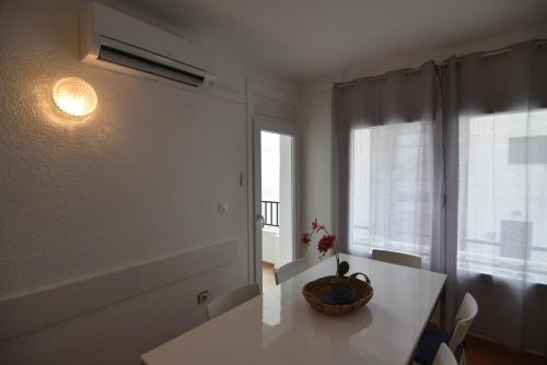 RNET - MTA Apartaments A1