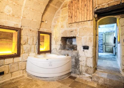 Phòng tắm tại Gülbaba Hotels