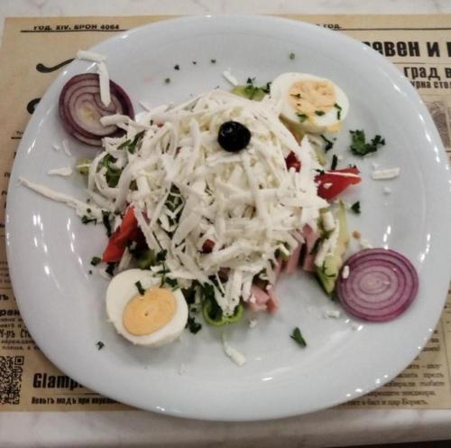 Mâncare la sau în apropiere de acest hotel