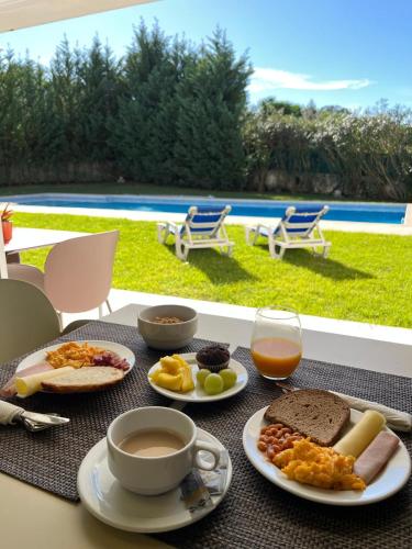 Jídlo v hotelu nebo okolí