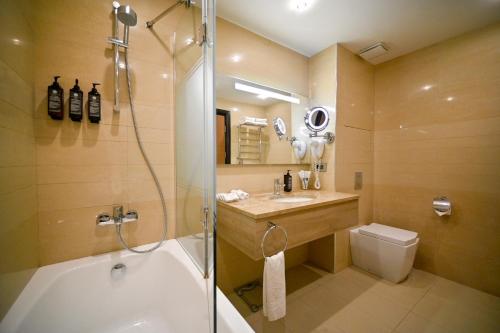 Phòng tắm tại Ararat Resort Tsaghkadzor