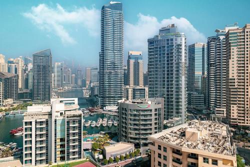 Luxury 3 BHK in Dubai Marina DEC 1402 T2