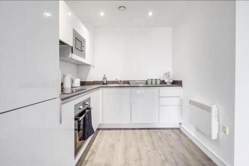 Η κουζίνα ή μικρή κουζίνα στο Birmingham City Center View